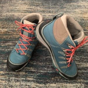Oboz Juniper Mid BDry Hiking Boots - Women's